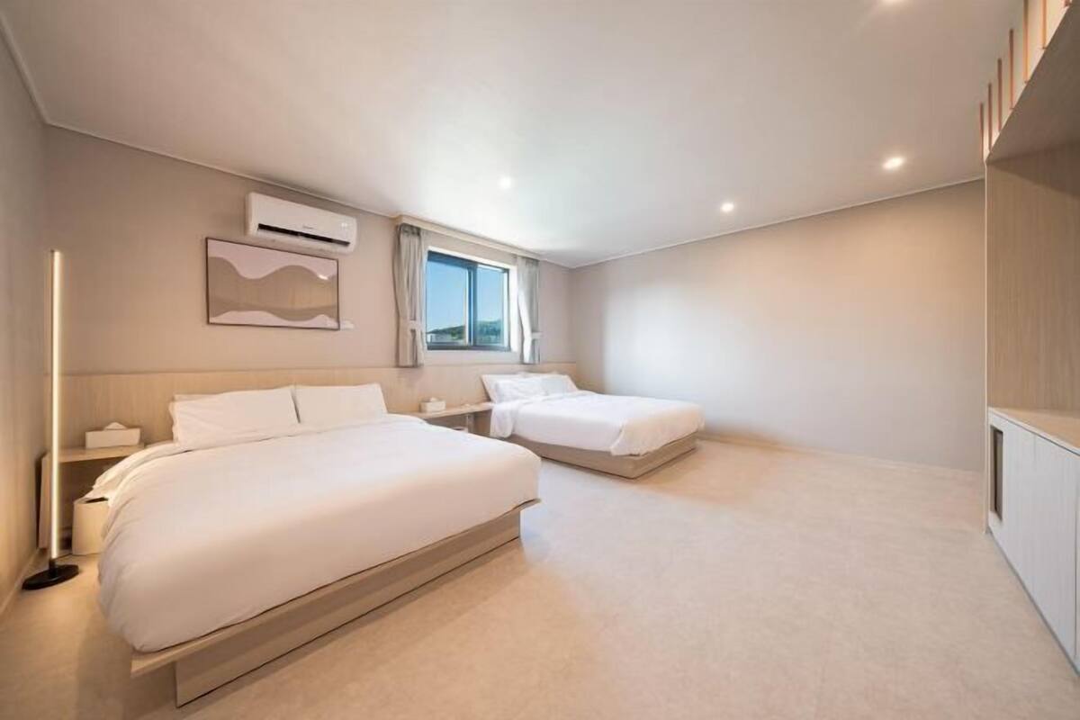 1 habitación, ropa de cama de alta calidad y cortinas blackout