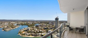 Welcome to your luxurious holiday retreat at the Towers of Chevron Renaissance!