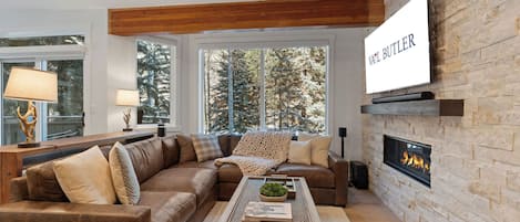 Télévision, cheminée