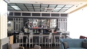 Bar (en el alojamiento)