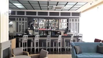 Bar (en la propiedad)