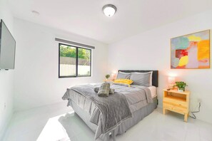 3 bedrooms, iron/ironing board, WiFi, bed sheets - Prime Location + Free Parking | Duplex (Miami)