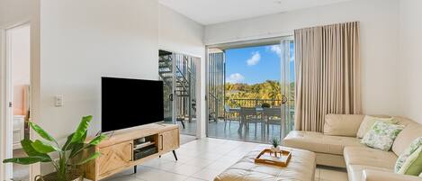 Smart TV, DVD player, ping pong, books