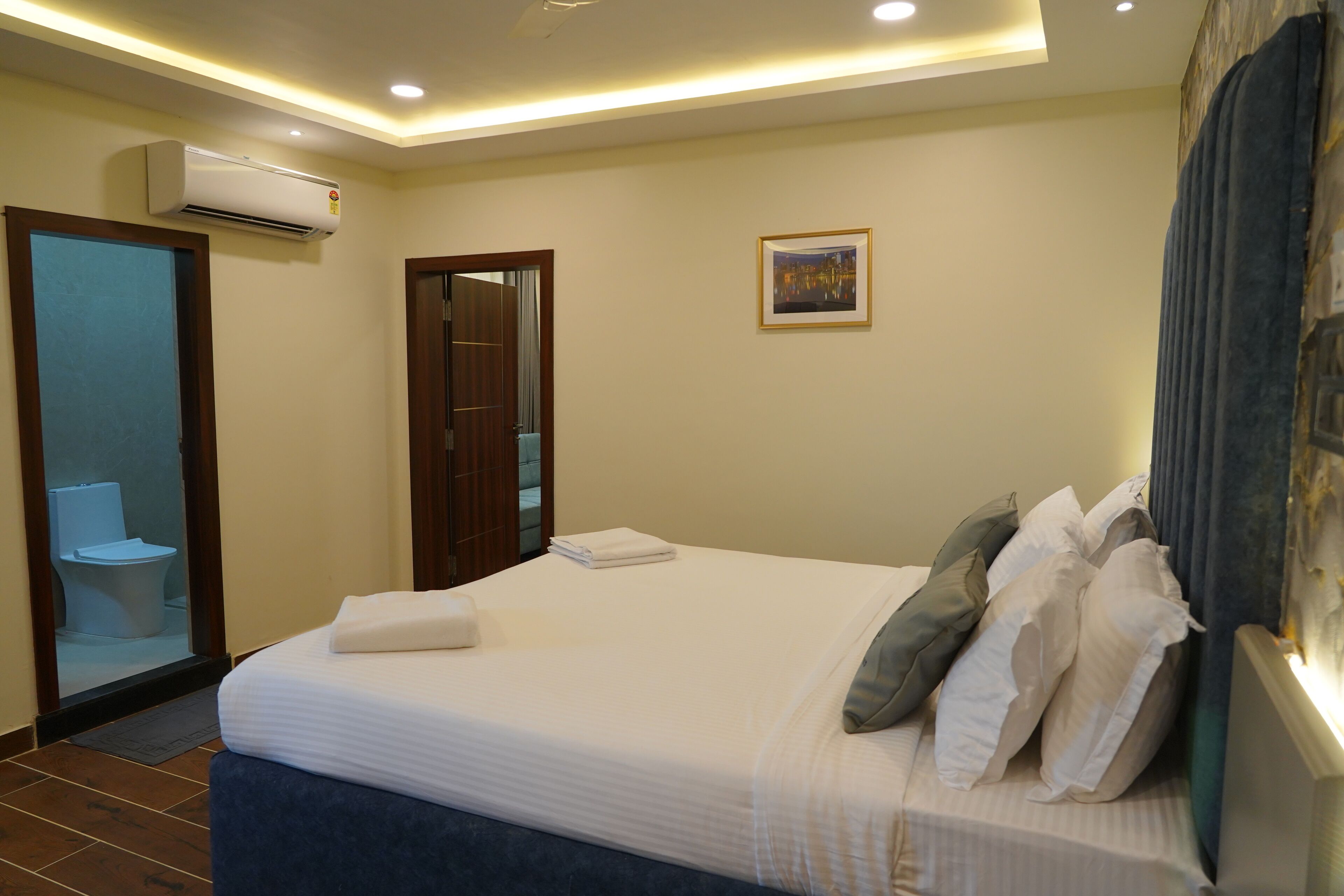 Photo - Mevid hotels