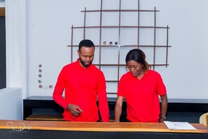 Reception - La Trezième (Kinshasa)