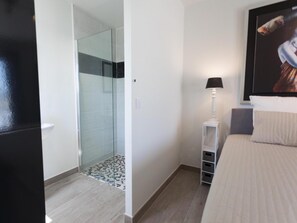 4 bedrooms, Internet