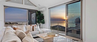 Sunset View Luxury 4 Bedrooms With Sauna