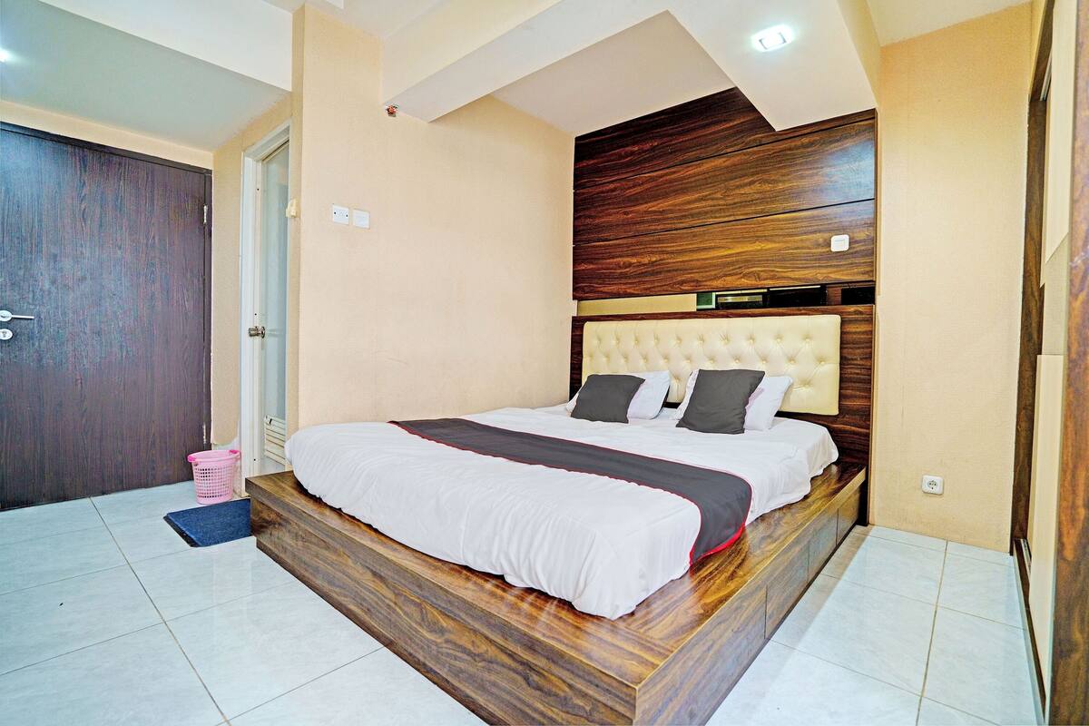 1 bedroom, laptop workspace, free WiFi, bed sheets