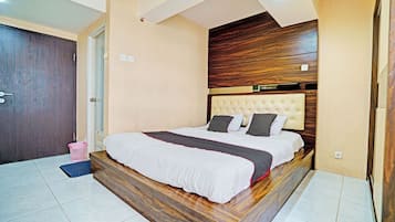 Family Suite | Laptop workspace, free WiFi, bed sheets