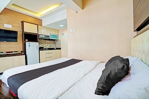 Family Suite | Laptop workspace, free WiFi, bed sheets