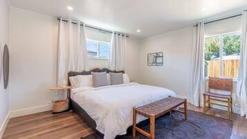 3 chambres, lit parapluie, Wi-Fi gratuit, draps fournis