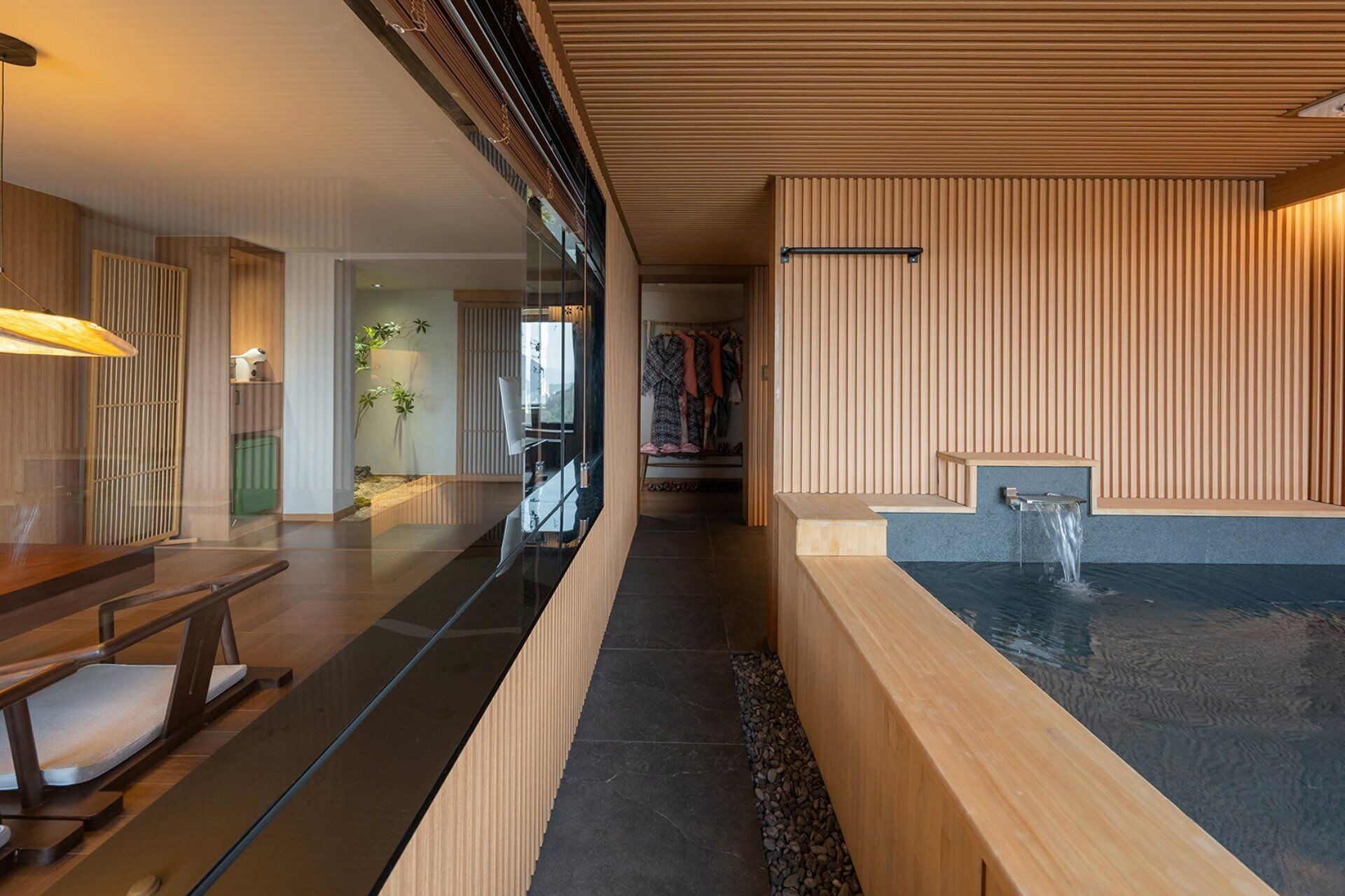 頂層客房 | 防敏寢具、免費 Wi-Fi