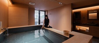 เด็นบาสต้า ริโอคัน ปูซาน มันดอก