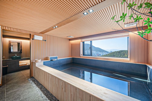 Denbasta Ryokan Busan Mandeok
