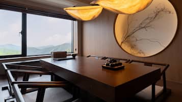 Tsukiyo | Hypo-allergenic bedding, free WiFi