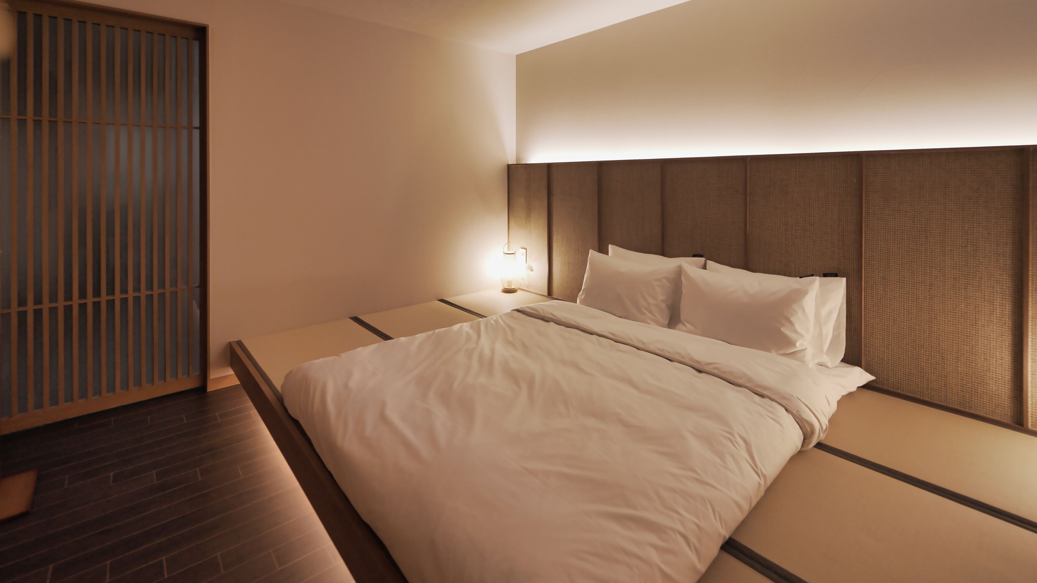 Air-Bath Key | Hypo-allergenic bedding, free WiFi