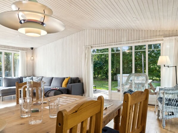 TV, fireplace - "Arwin" - 200m from the sea by Interhome (Hadsund)