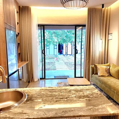 Instahomes by Tru - Garden Suites