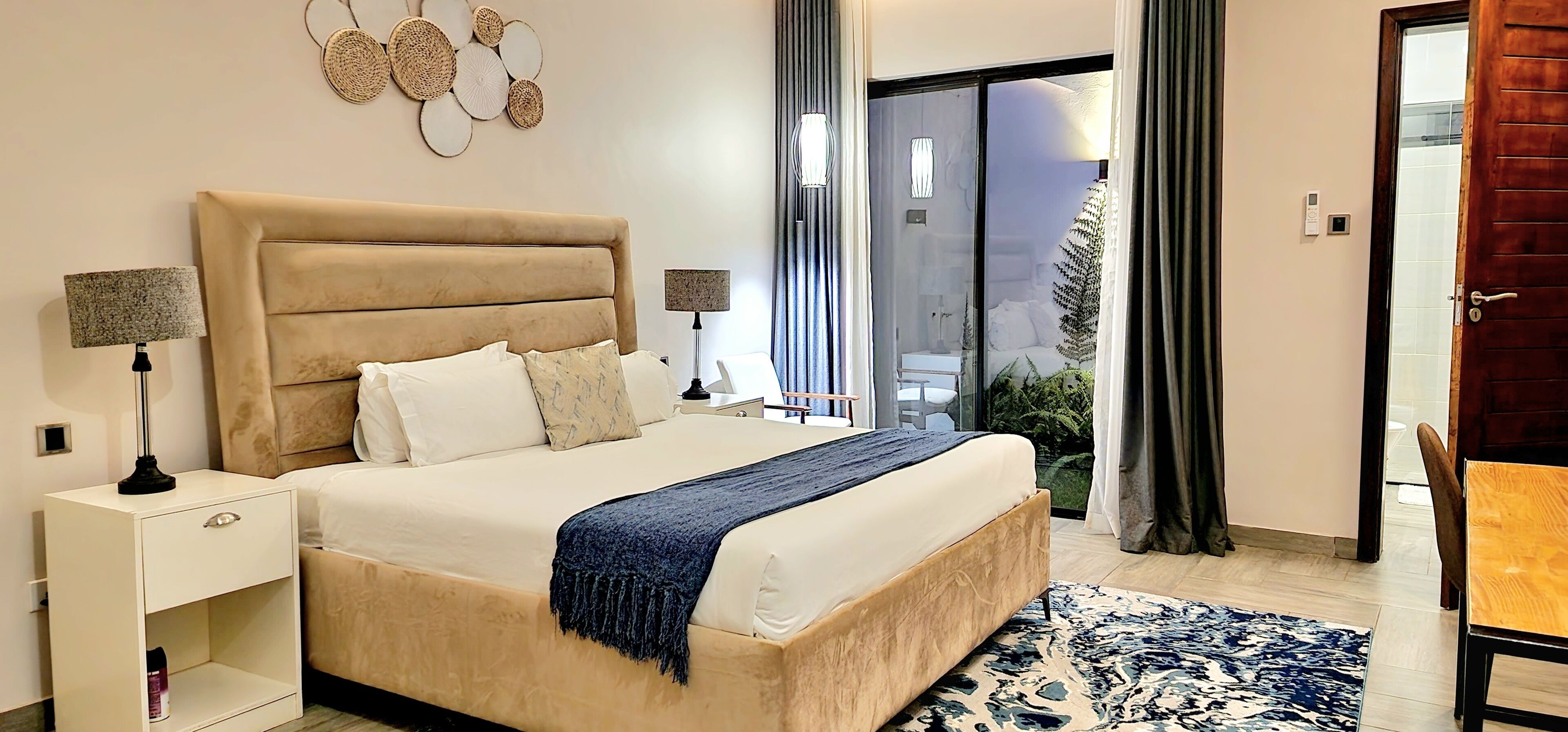 Luxe appartement | Individueel gemeubileerd, verduisterende gordijnen, geluiddichte muren