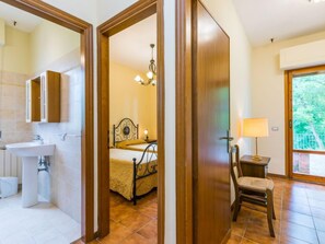 15 Schlafzimmer, WLAN