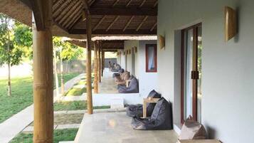 Basic Suite | Terrace/patio