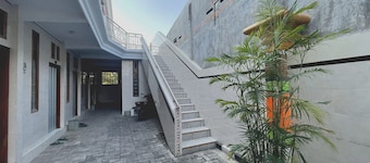 Hotel O Karman's Sari Homestay Syariah