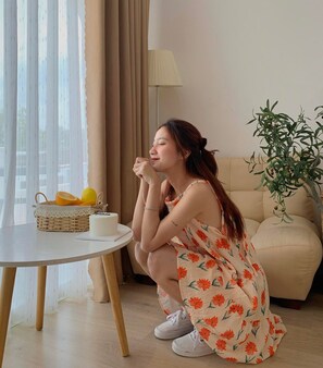 Cortinas opacas, tabla de planchar con plancha, wifi gratis