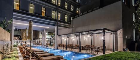 Piscina stagionale all'aperto