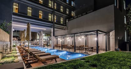 Magnes Hotel