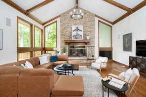 TV, fireplace, ping pong