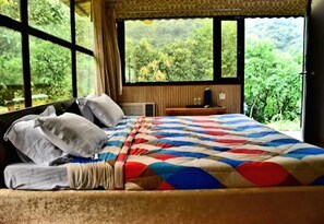 Room - Upasana Riverside Resort by Fiesto Hotel (Salt)