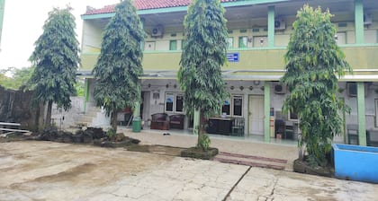 OYO 90333 Wisma Tenang Jaya Syariah