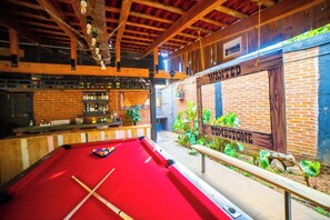 Billiards - Tombstone (Valle de Bravo)