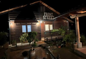 Family Cabin | 1 bedroom, free WiFi, bed sheets