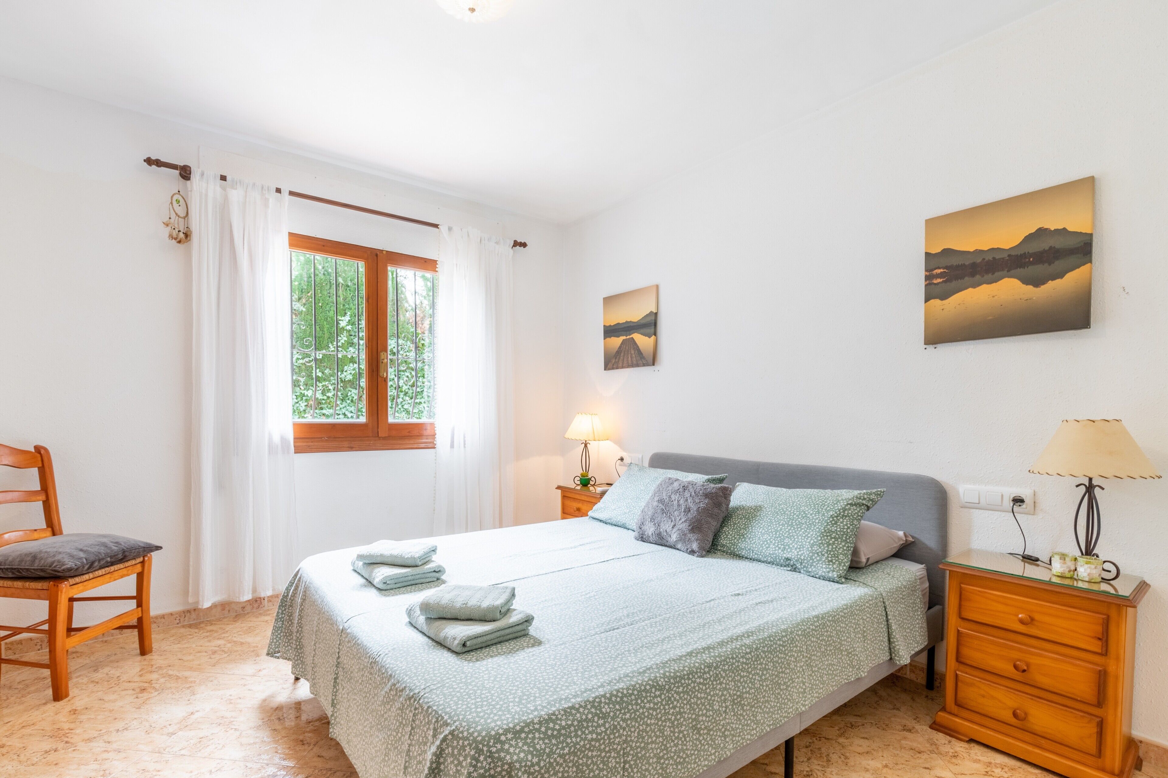 6 camere, ferro/asse da stiro, Wi-Fi gratuito, lenzuola