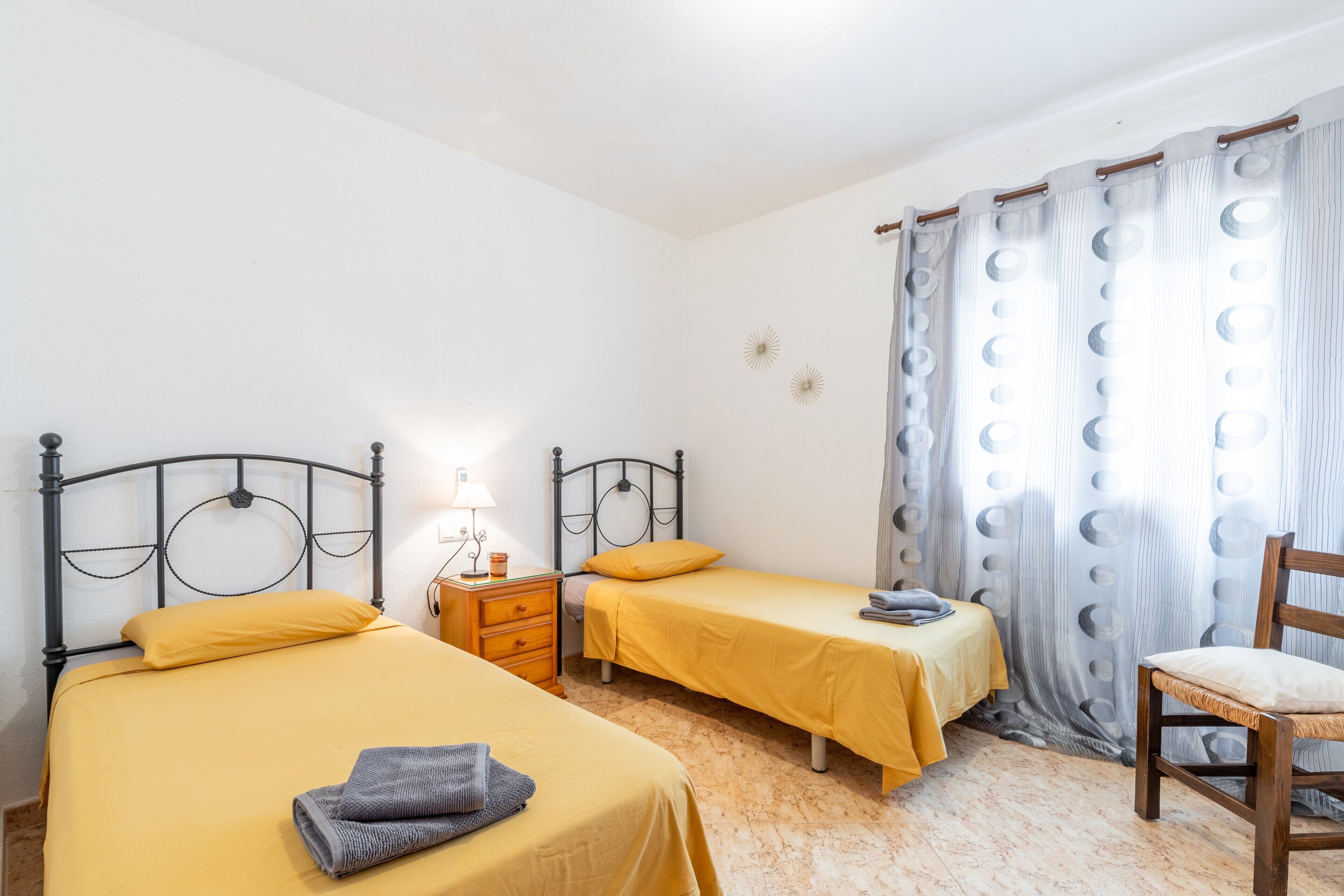 3 多间卧室、熨斗/熨衣板、免费 WiFi、床单