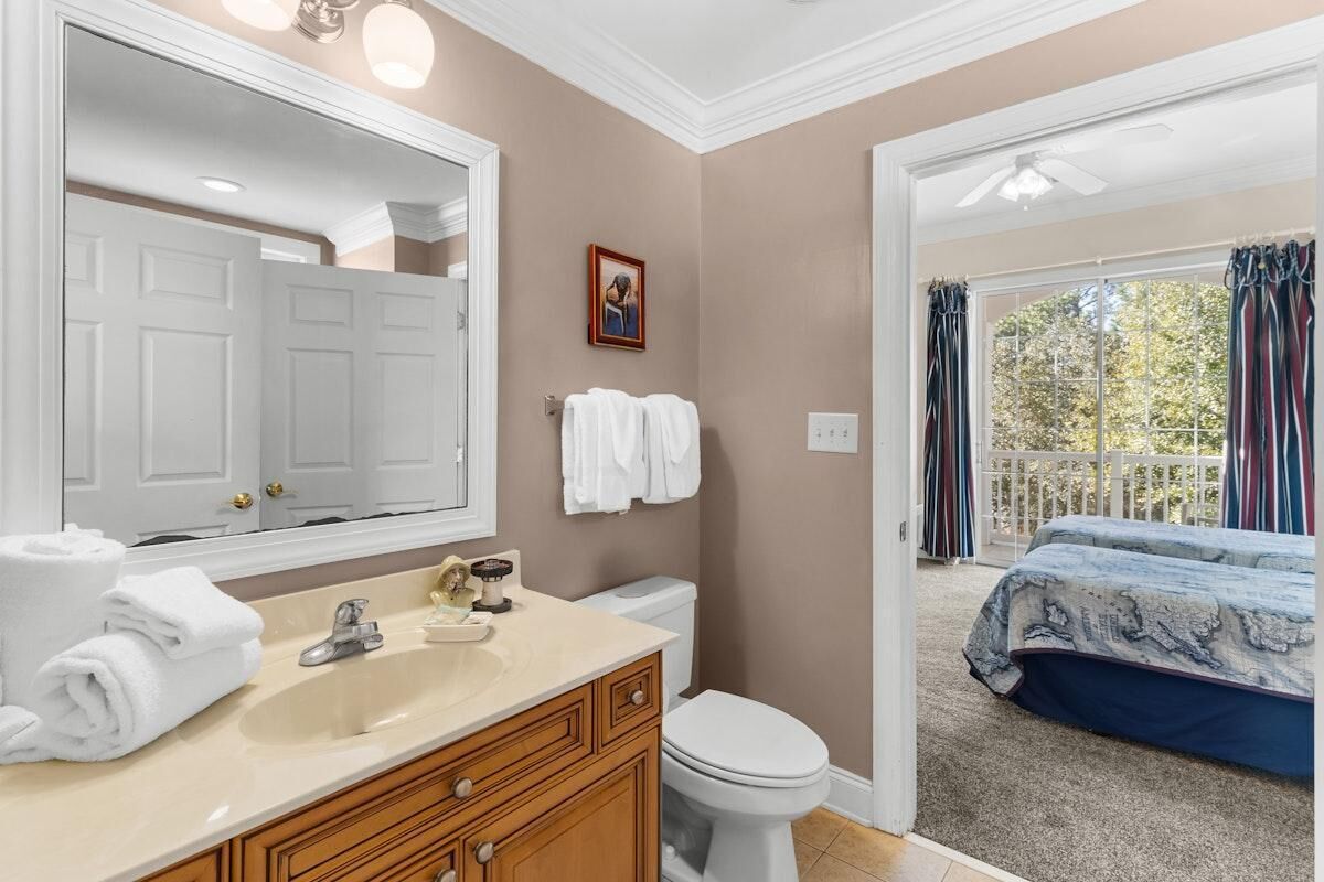 Baignoire, sèche-cheveux