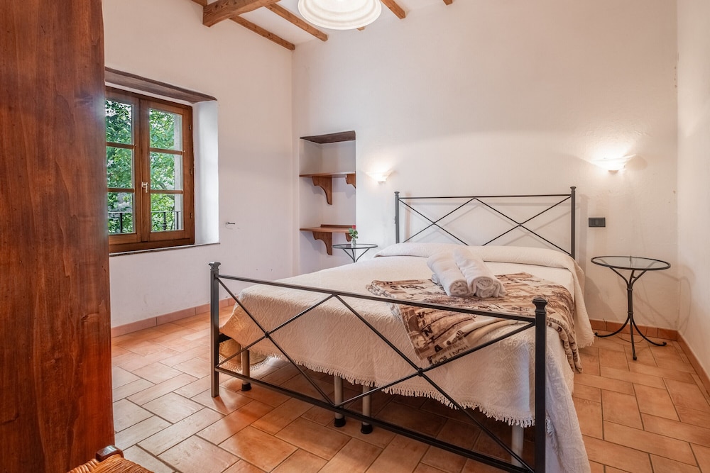 Boerderij "Girasole" Met Gedeeld Zwembad, Privé Tuin & Wifi - Santa Fiora