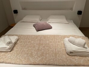 2 bedrooms, iron/ironing board, travel cot, free WiFi - Plage Et Campagne Dans le Superbe Golfe de Pinarello (Zonza)