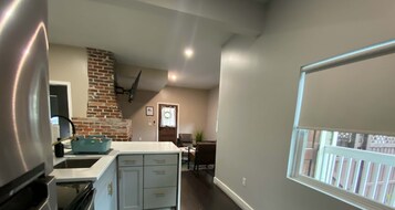 Refrigerador, microondas, horno, cafetera/tetera