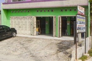 Front of property - Hotel O Penginapan Pakam (Lubukpakam)