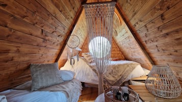 Cabane Indiana & SPA | 1 chambre, literie de qualité supérieure, matelas Select Comfort