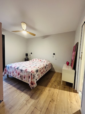 1 bedroom, iron/ironing board, free WiFi, bed sheets