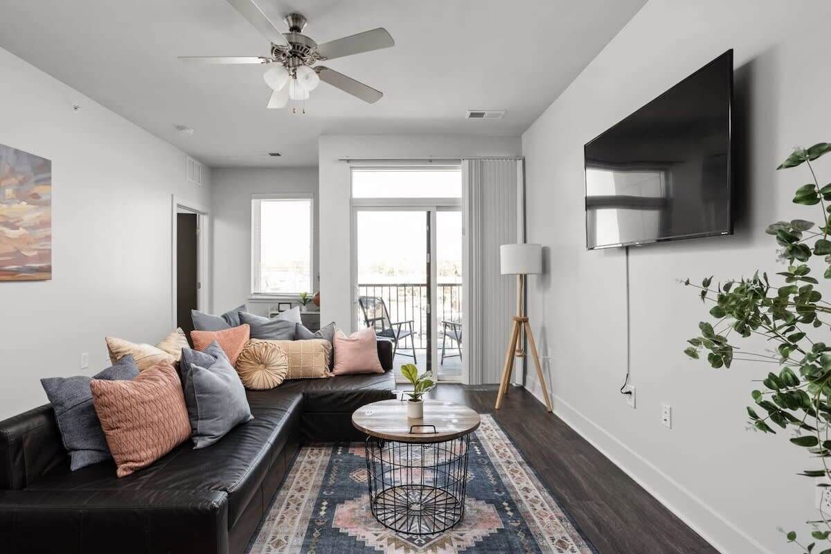 تلفزيون، مكتب