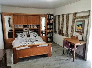 1 Schlafzimmer, WLAN, Bettwäsche
