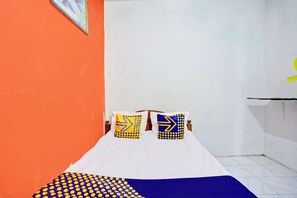 Chambre Double | Bureau, Wi-Fi gratuit, draps fournis