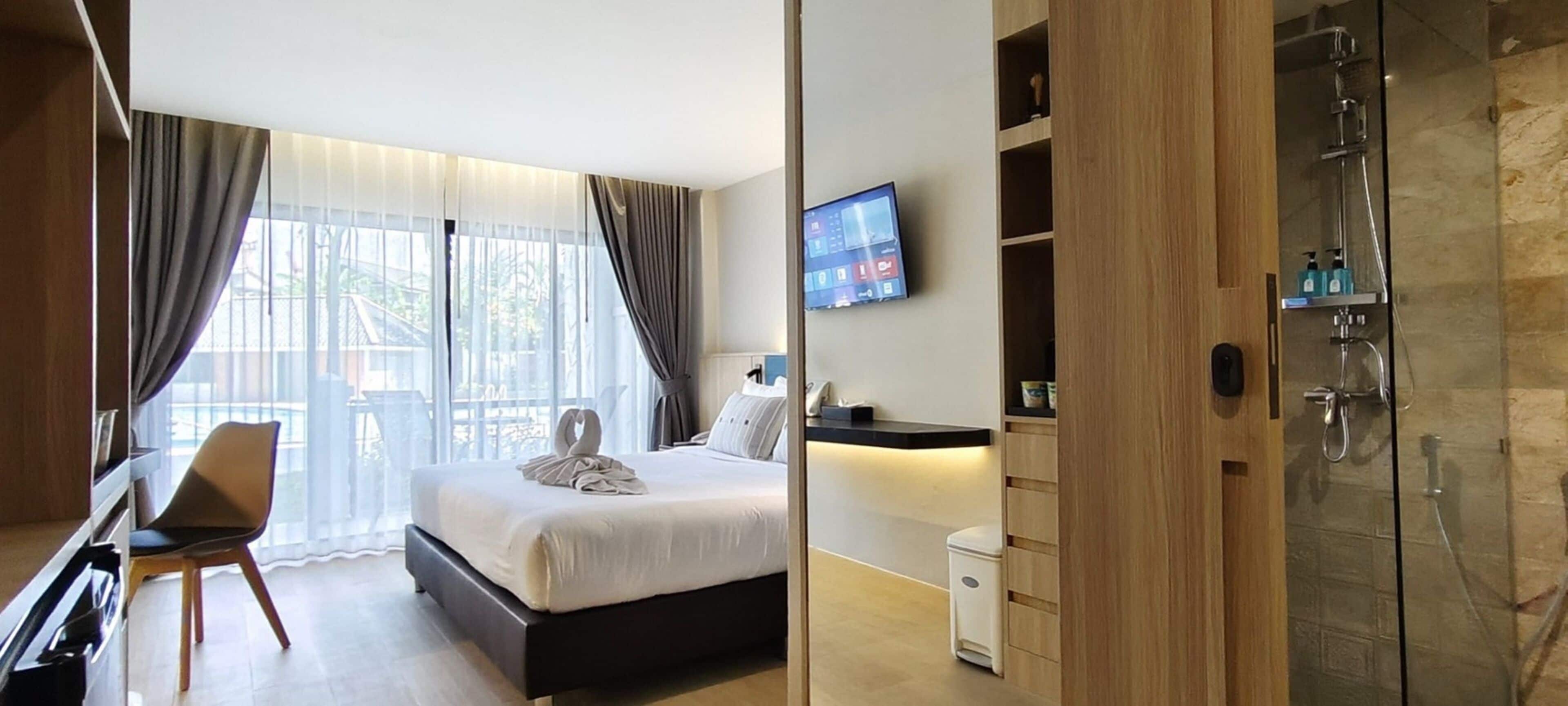 高级双人房 | 衣柜