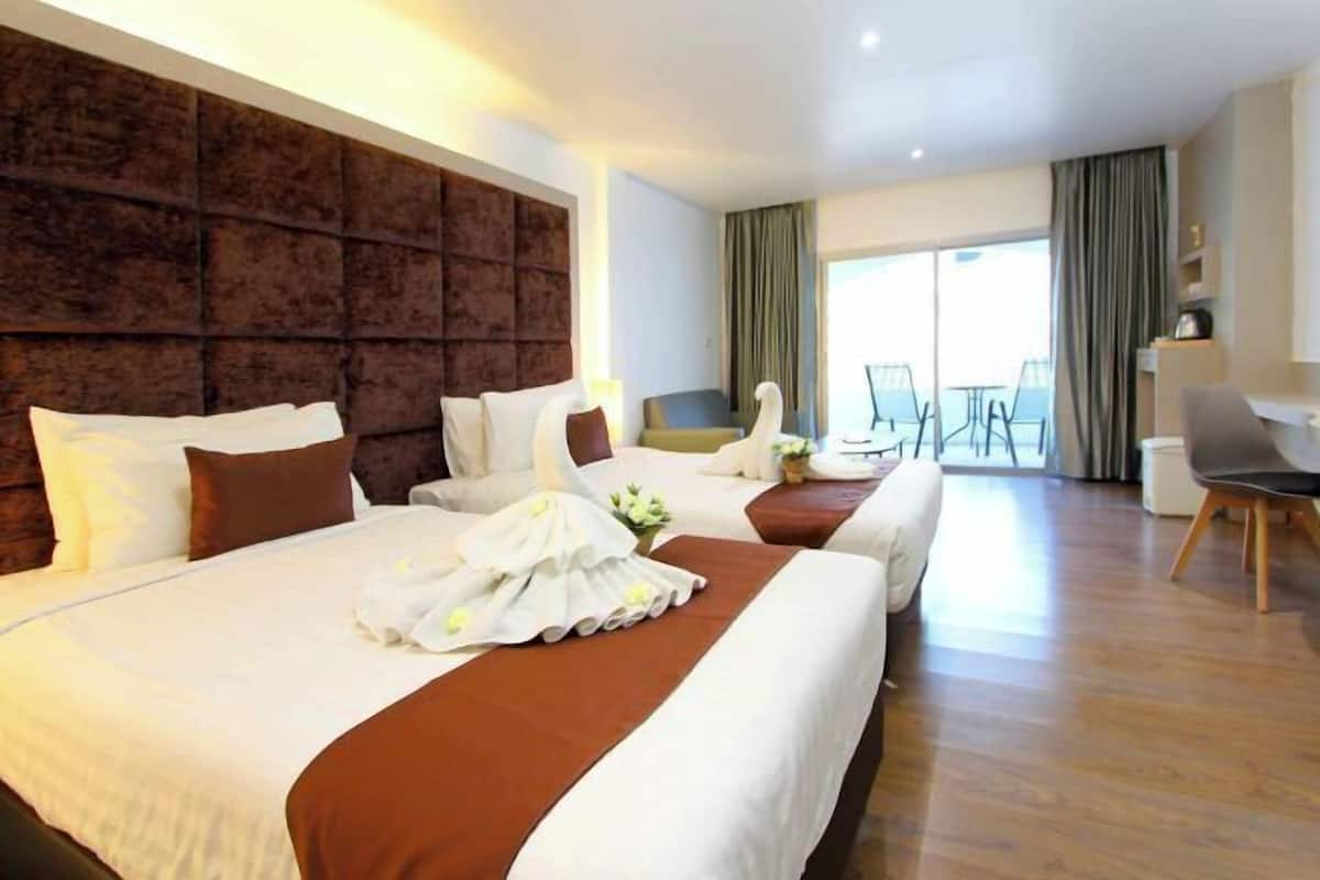 1 habitación, escritorio, wifi gratis y ropa de cama