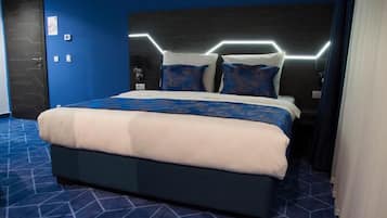 1 bedroom, in-room safe, iron/ironing board, free WiFi