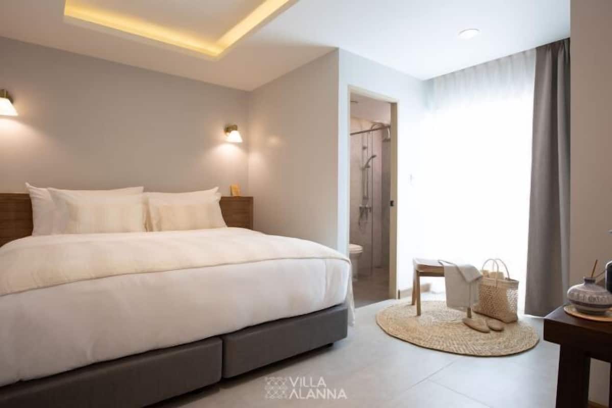 1 quarto, roupas de cama premium, frigobar, cofres nos quartos